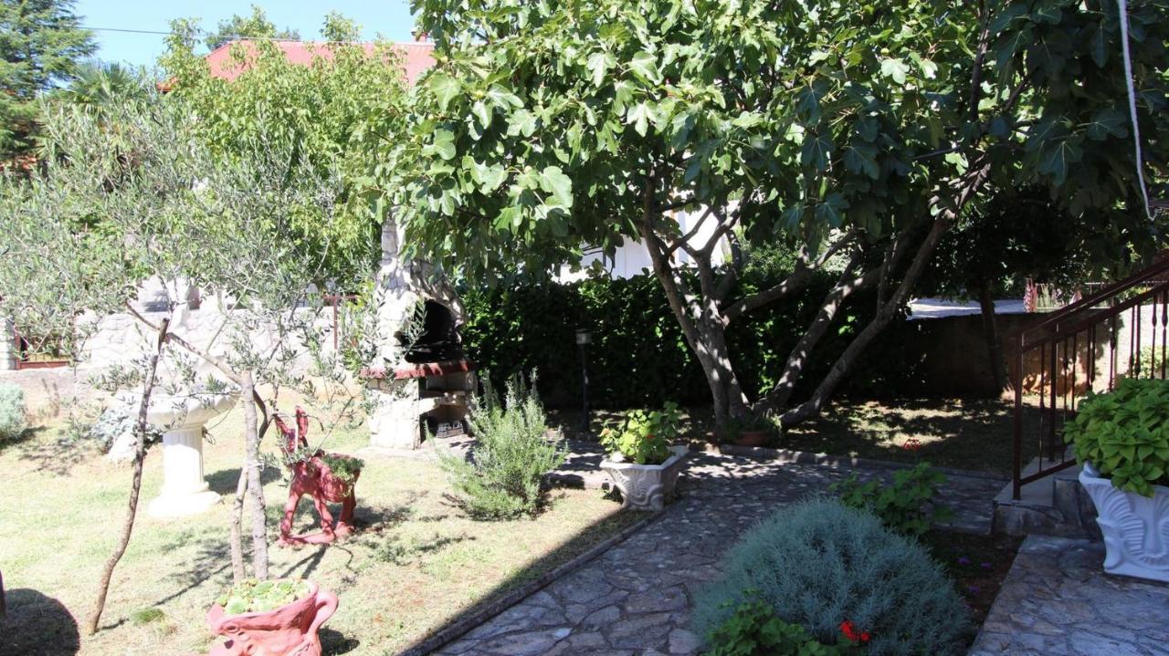 Apartments Grzetic Malinska Dış mekan fotoğraf
