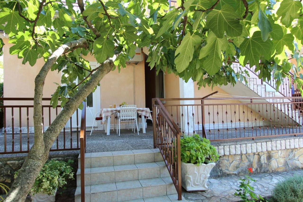 Apartments Grzetic Malinska Dış mekan fotoğraf